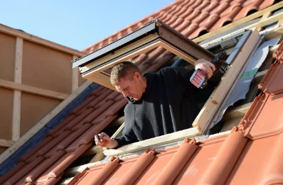 Pose de fenêtres de toit Velux à Gaudiempré